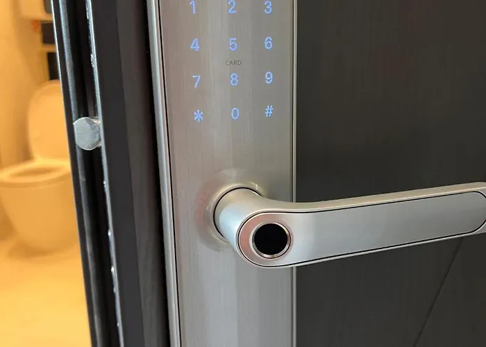 Garsoniera Brancoveanu Spital Copii Marie Sklodowska Curie 아파트 *